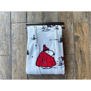CHRISTMAS Peanuts “Snoopy Puffy Jacket” Soft Plush Throw Blanket Collection